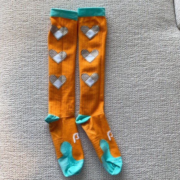 Pro Compression Socks - Picture 1 of 5